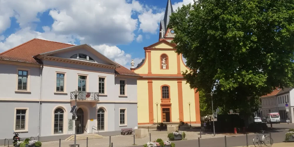 01_Altes-Rathaus_Rettinger